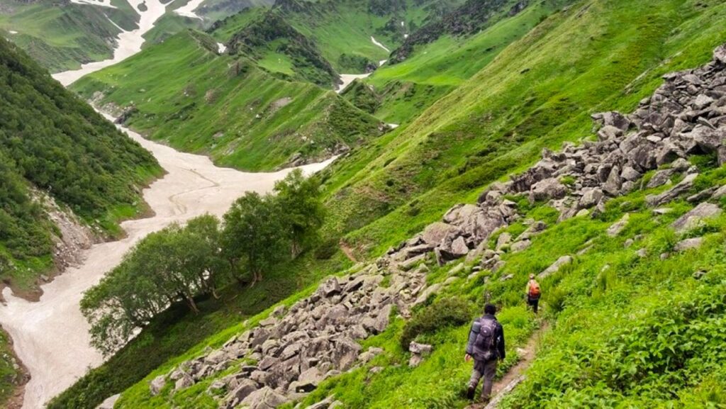 Bara Bhangal Trek 1